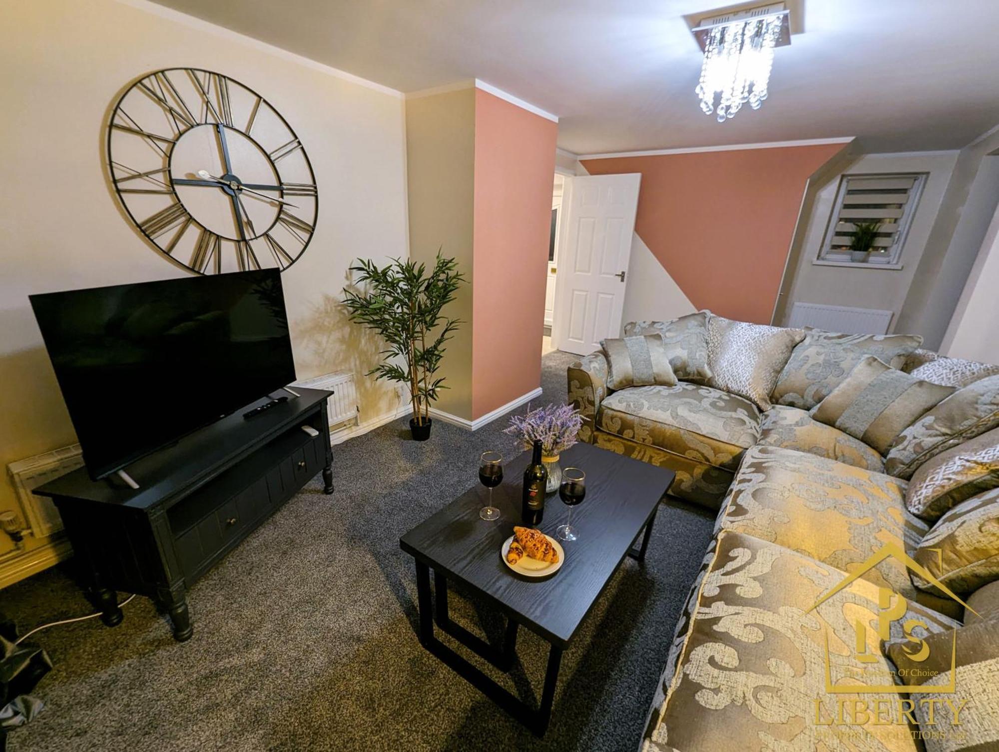 6 Guests * 4 Bedroom * Free Wi-Fi *Гантінгдон Екстер'єр фото